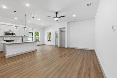 *** $5,000 seller concession toward buyer closing costs! Don't - photo 8