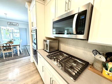 Price Improvement - Now Listed at $575,000. MOTIVATED SELLER - photo 12