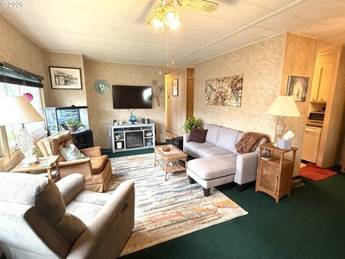 Welcome to coastal living at its finest in Bayview Mobile Home - photo 13