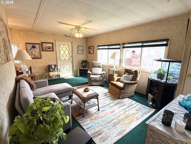 Welcome to coastal living at its finest in Bayview Mobile Home - photo 15