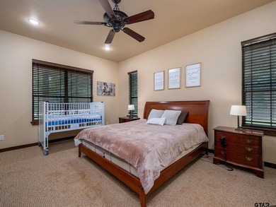 This property will make your dreams come true! An almost 3,500 - photo 16