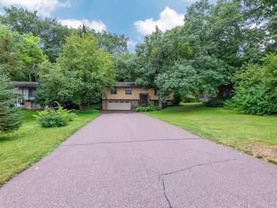 Welcome to this Plymouth split-entry located in the Wayzata - photo 25