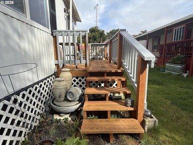 Welcome to coastal living at its finest in Bayview Mobile Home - photo 30