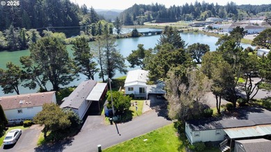 Welcome to coastal living at its finest in Bayview Mobile Home - photo 35