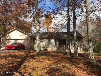 Lake Home For Sale in Crossville, Tennessee