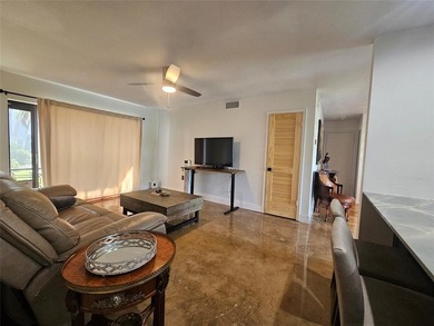 Beautifully remodeled ground-floor Boca Raton condo updated in - photo 11