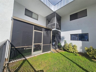 Beautifully remodeled ground-floor Boca Raton condo updated in - photo 16