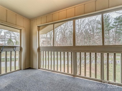 Move right into this beautifully updated end-unit upper-level - photo 22