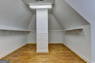 Welcome to this exceptional 4 SIDEBRICK 5-BEDROOM, 5.5-BATH - photo 36