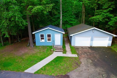 Experience the best of Northwoods lake living with this - photo 37