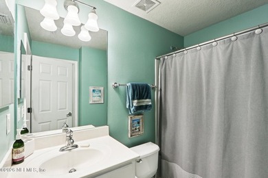 Spacious, private and move-in ready! This 1,857-sq.-ft - photo 13