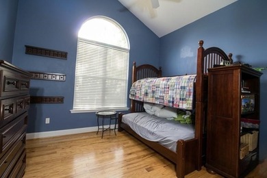 Beautiful 4-bedroom, 3-bath home offering 2,961 square feet in - photo 16
