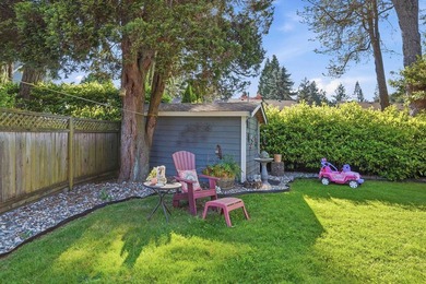 Nestled in the heart of highly sought-after Ocean Park, this - photo 17