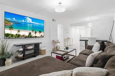 Updated 2/2, top floor, bright, open concept features includes