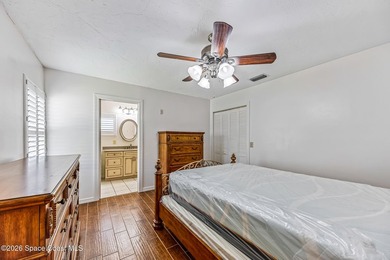 Price Improvement to $330,000! Seller is also offering a - photo 17