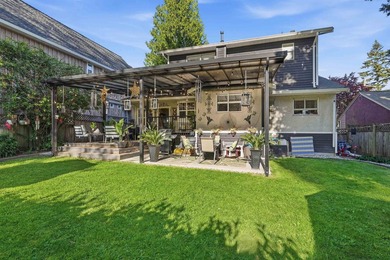 Nestled in the heart of highly sought-after Ocean Park, this - photo 19