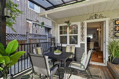 Nestled in the heart of highly sought-after Ocean Park, this - photo 20