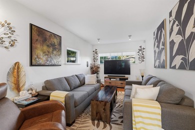 Nestled in the heart of highly sought-after Ocean Park, this - photo 21
