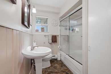 Nestled in the heart of highly sought-after Ocean Park, this - photo 23