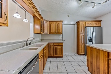 Price Improvement to $330,000! Seller is also offering a - photo 28