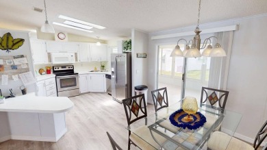 (private lake, pond, creek) Home For Sale in Parrish Florida