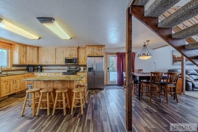 This Attractive Home is Beautifully Updated, Remodeled and Ready - photo 8