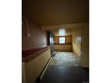Hi-ranch-style home featuring four bedrooms, 2 full baths - photo 13