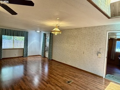 Welcome to this well-maintained 1,410-square-foot home nestled - photo 15