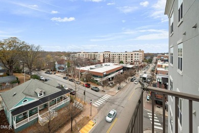 Incredible 6th floor home in the highly desirable 222 Glenwood! - photo 24