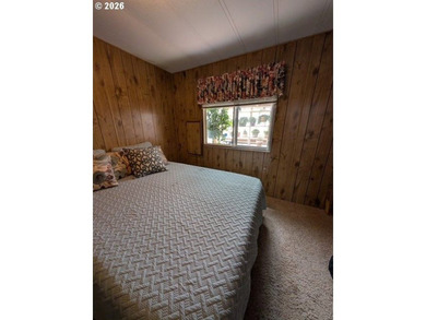 Welcome to this well-maintained 1,410-square-foot home nestled - photo 28