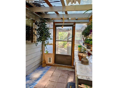 Welcome to this well-maintained 1,410-square-foot home nestled - photo 38