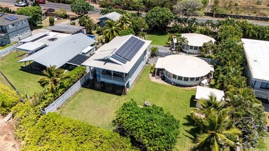 Rare Makaha oceanfront estate on approximately 0.48 acres of - photo 17