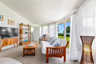 Rare Makaha oceanfront estate on approximately 0.48 acres of - photo 18