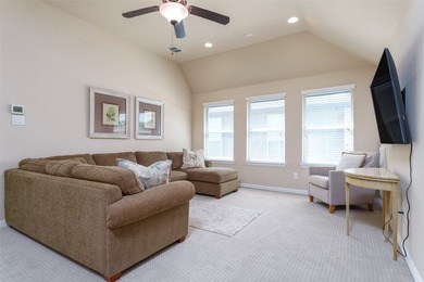 Charming custom home on private premium lot that backs up to a - photo 20