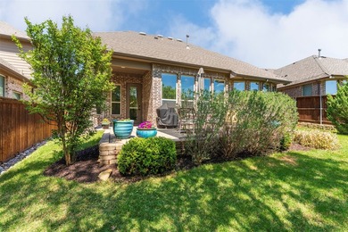 Charming custom home on private premium lot that backs up to a - photo 32