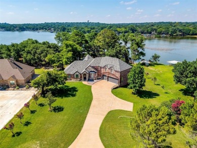 This (+-) 4.25 acre Eagle Mountain Lake estate is back and - photo 6