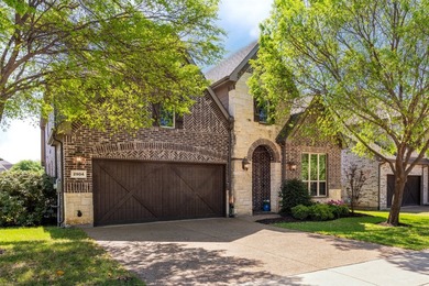 Charming custom home on private premium lot that backs up to a - photo 36