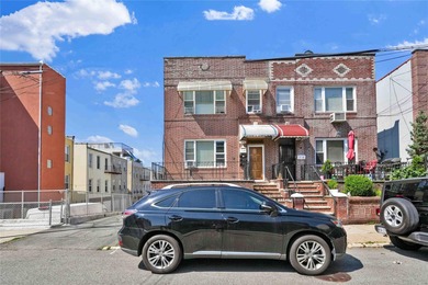 East River Home For Sale in Astoria New York