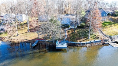 Lake Roaming Rock Home For Sale in Roaming Shores Ohio