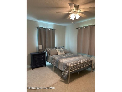 Completely Remodeled 3 Bed / 2 Bath Home - Move-In Ready! - photo 11