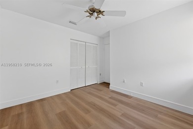 Make this beautiful home yours and have a golf course in your - photo 12