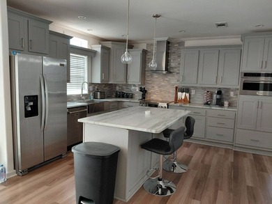 Welcome to the beautiful Arbors at Countrywood, a gated 55+ - photo 13
