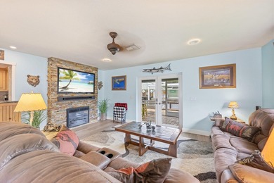 Welcome to 128 Banyan Circle, a meticulously maintained - photo 13