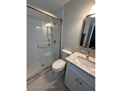 Completely Remodeled 3 Bed / 2 Bath Home - Move-In Ready! - photo 15