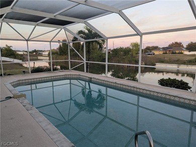 Fabulous 4/2/2 fresh water canal pool home with heated pool - photo 22