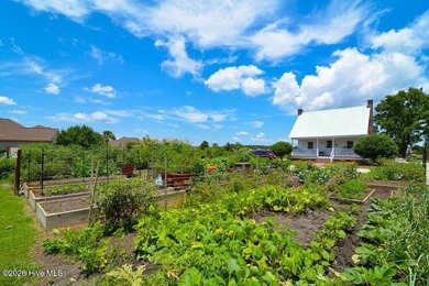 Positioned along a tranquil pond in the sought-after Haddington - photo 31