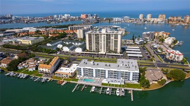 RESORT STYLE LIVING-UPDATED FULLY FURNISHED SPACIOUS CORNER - photo 31