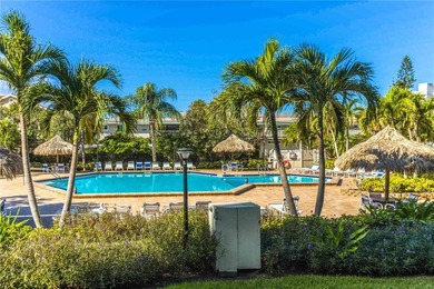 RESORT STYLE LIVING-UPDATED FULLY FURNISHED SPACIOUS CORNER - photo 35