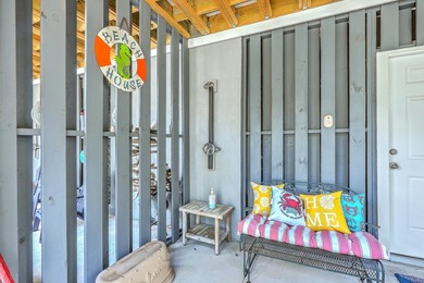 Absolutely Gorgeous townhome two miles to Folly Beach. Built in - photo 36