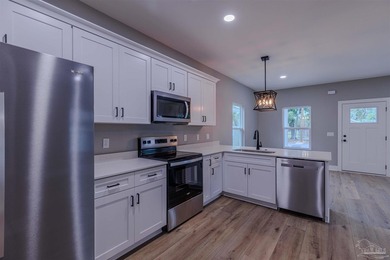 Welcome to 210 E Lakeview Ave, where brand new construction - photo 7
